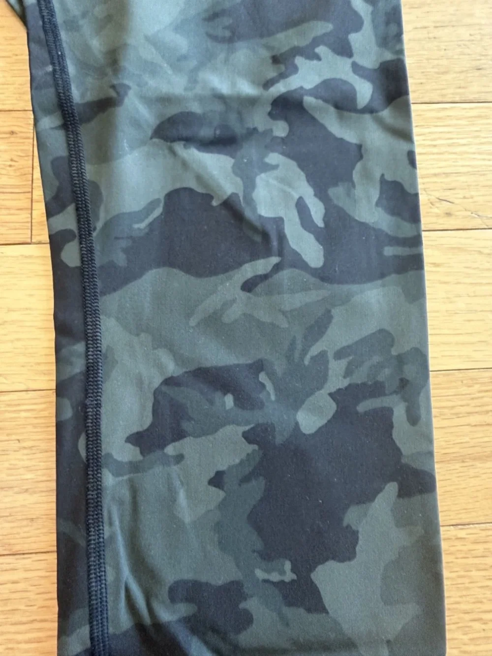 Lululemon Wunder Under High-Rise Camo Leggings- Size 10- EUC- Dark Green